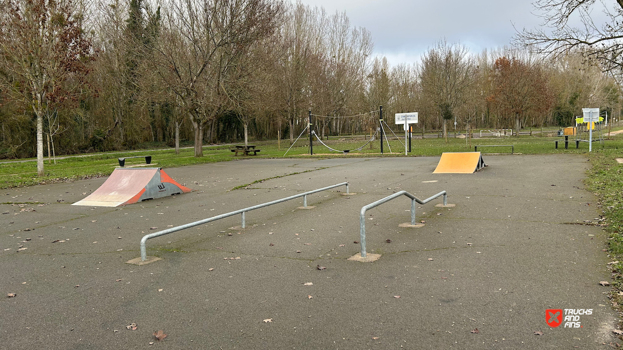 Chasseneuil-du-Poitou skatepark